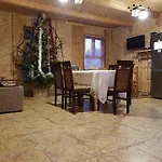 забаганка Holiday home Mykulychyn